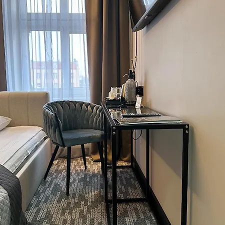 Joker Проживание в семье Новы-Двур-Гданьский